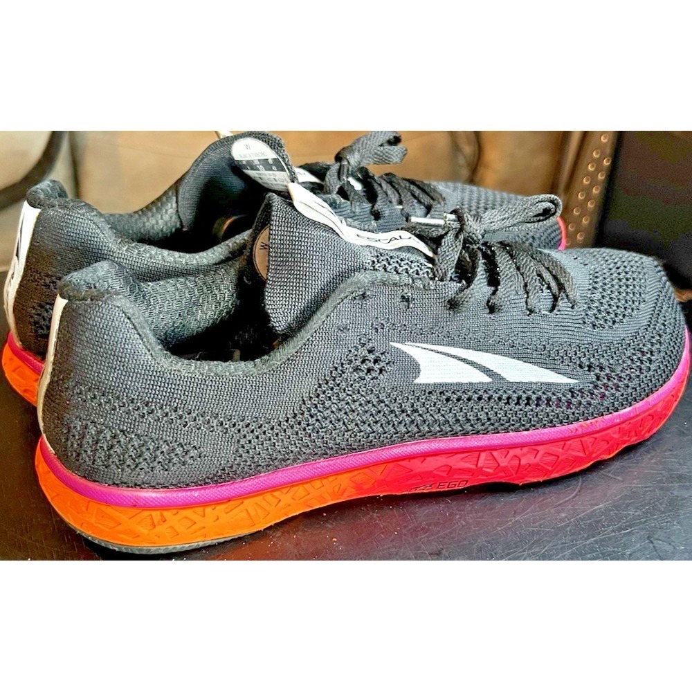 ALTRA Escalante Racer Road Running Shoes Mesh Black/Pink/Orange Women's Sz. 10